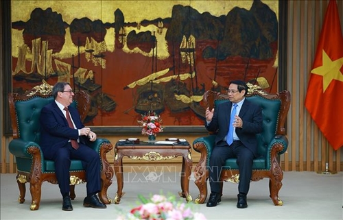 Thủ tướng Phạm Minh Chính tiếp Đặc phái viên Đảng, Nhà nước Cuba, Ủy viên Bộ Chính trị, Bộ trưởng Ngoại giao Cuba Bruno Rodríguez Parrilla